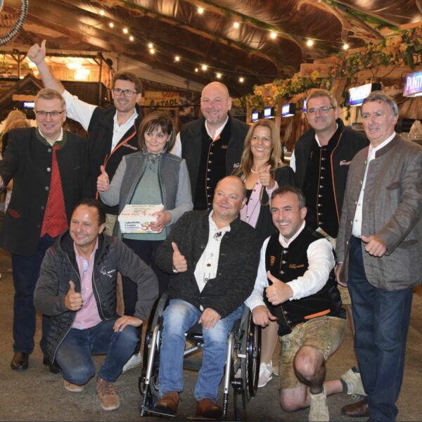 Gruppenfoto-Robert-Hafendorfer