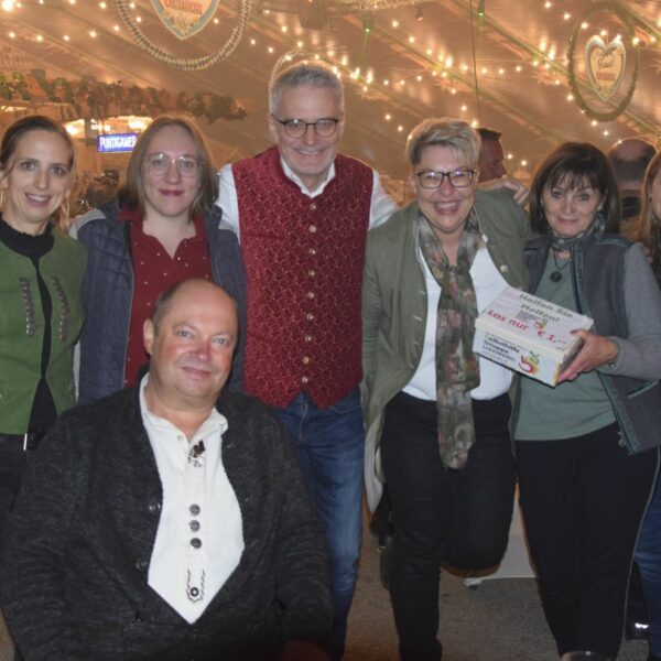 Gruppenfoto mit Anni Robert