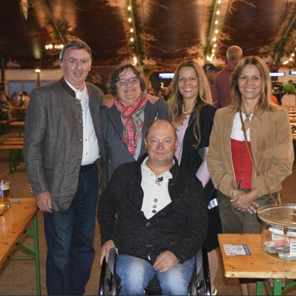 Gruppenfoto mit Robert komp.