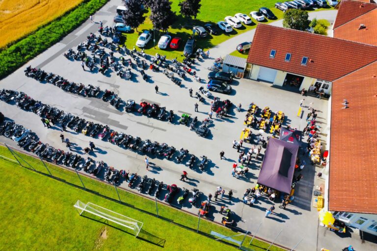 Vogelperspektive Sportplatz St. johann i.d. Haide