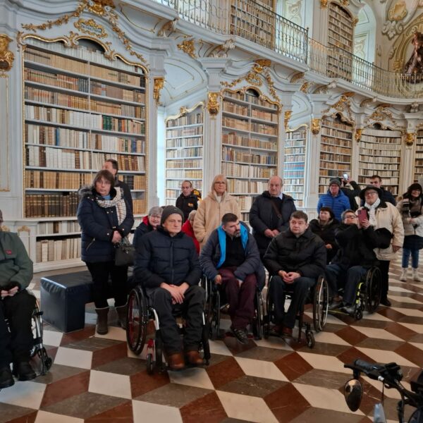 Bibliothek Mitglieder5